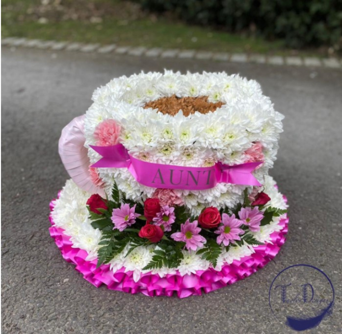 Taylor Designs | Woking | Funerals & sympathy
