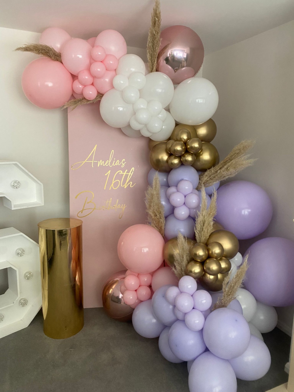 Taylor Designs | Woking | Balloon & Event Styling