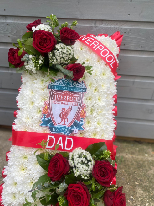 Taylor Designs | Woking | Funerals & sympathy