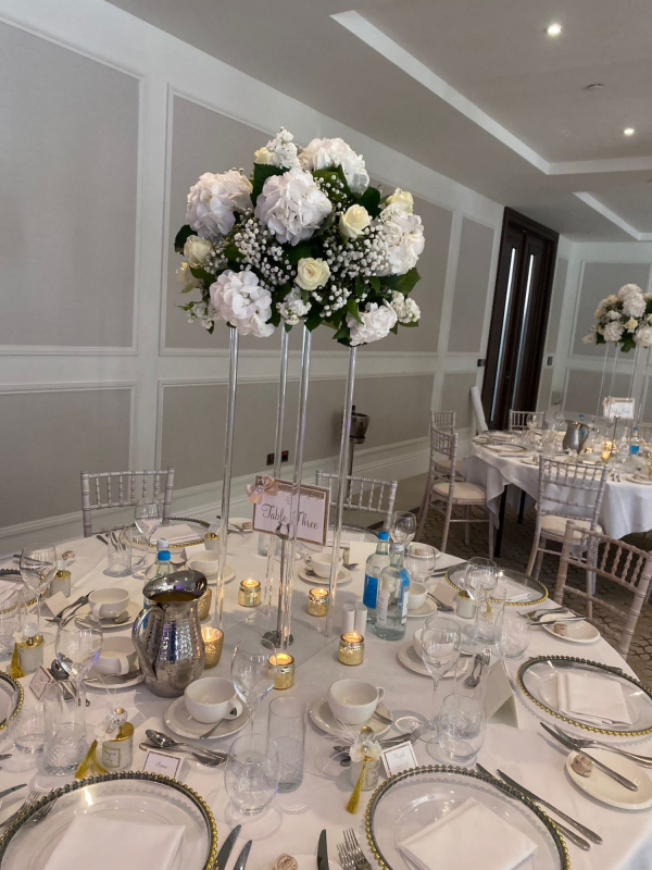 Taylor Designs | Woking | Balloon & Event Styling