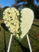 Funeral & sympathy | Free standing mixed heart