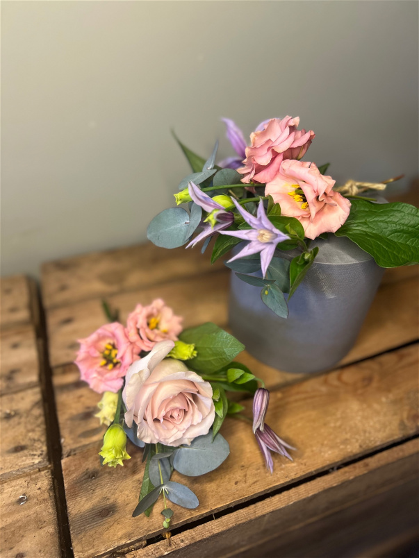 Pastel Garden Wedding Package | Pastel Garden / Buttonholes / Corsages