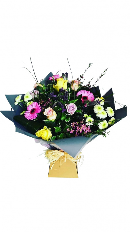 Arrangements | Bouquets | Mother's Day | Pink and yellow bouquet