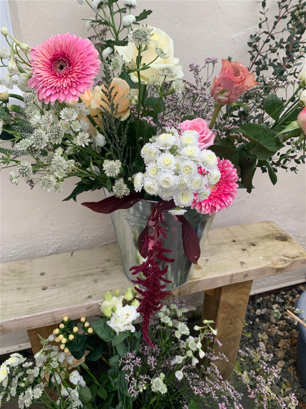 DIY Flowers by the bucket | DIY Flowers by the Bucket