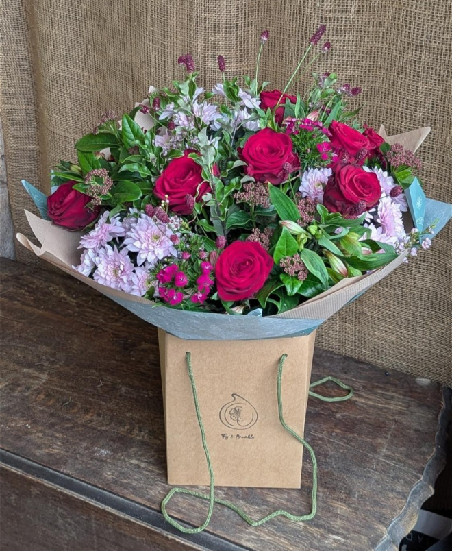 Anniversary Flowers | Birthday Flowers | Bouquets | Valentine's Day Flowers | Lover (Red Roses)