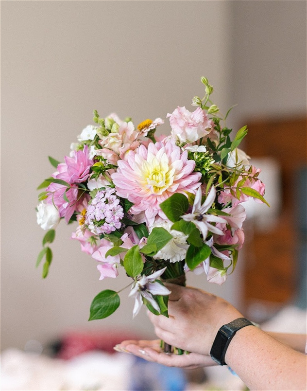 FaB Signature Wedding Flowers | Bridesmaid's posy