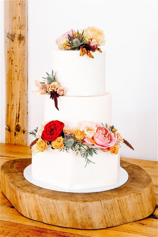 FaB Signature Wedding Flowers | Cake flowers