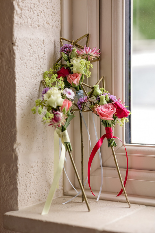 FaB Signature Wedding Flowers | Flower wand