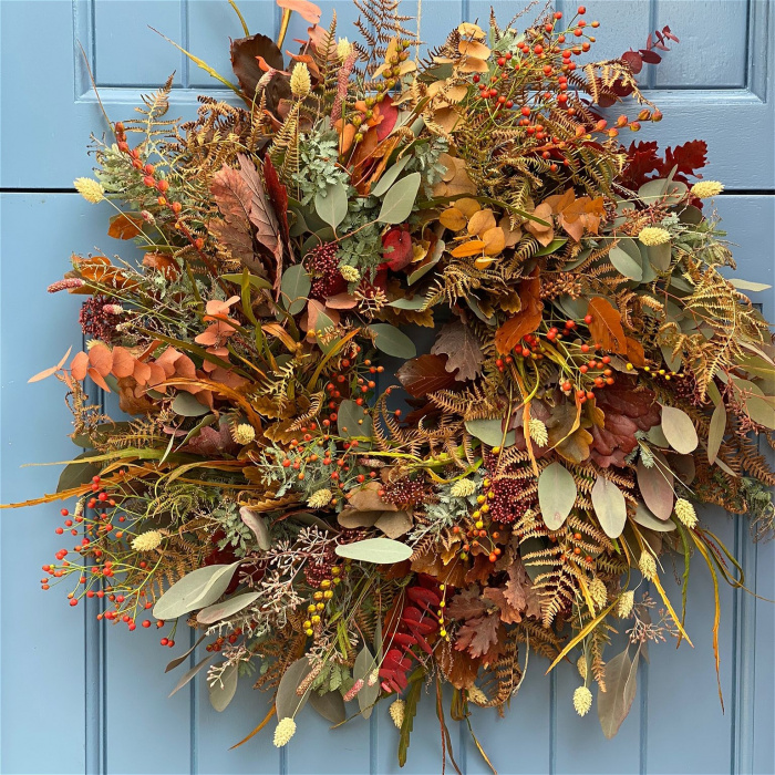 Arrangements | Autumn Flowers | Bouquets | Gifts | Autumn Wreath