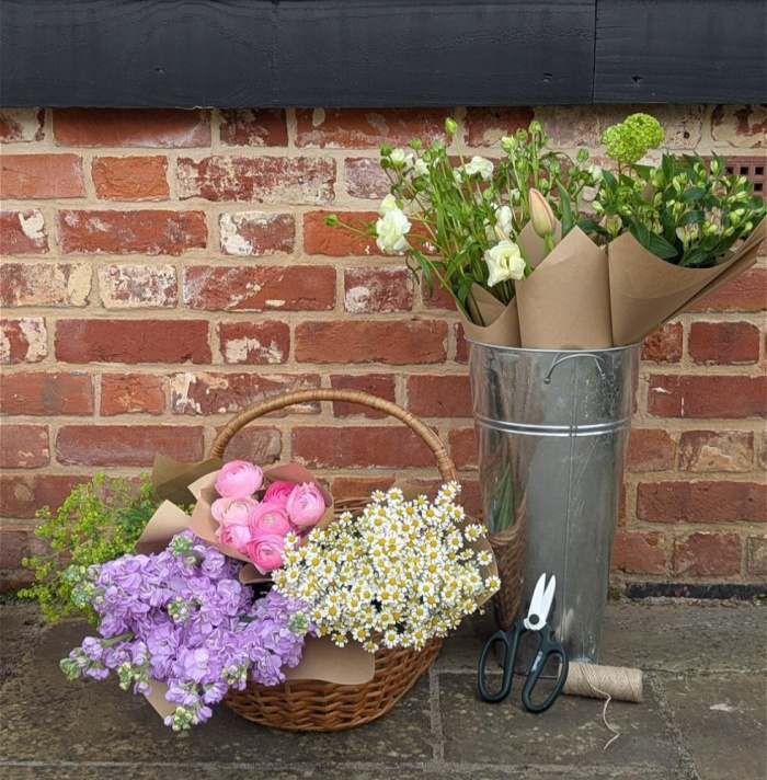 Anniversary Flowers | Birthday Flowers | Bouquets | Christmas | Mother's Day Flowers | Subscriptions | Valentine's Day Flowers | The Arrangers Selection (Full Selection Subscription)