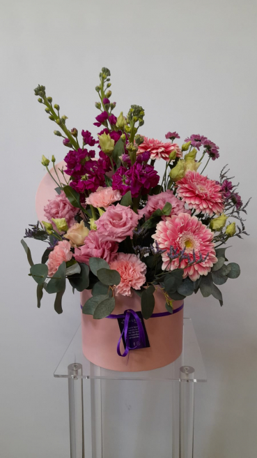 Vibrant bouquet of flowers 