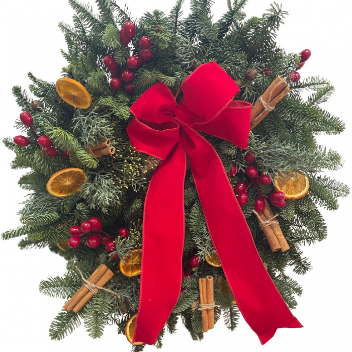 Arrangements | Christmas | Evergreen Welcome Wreath