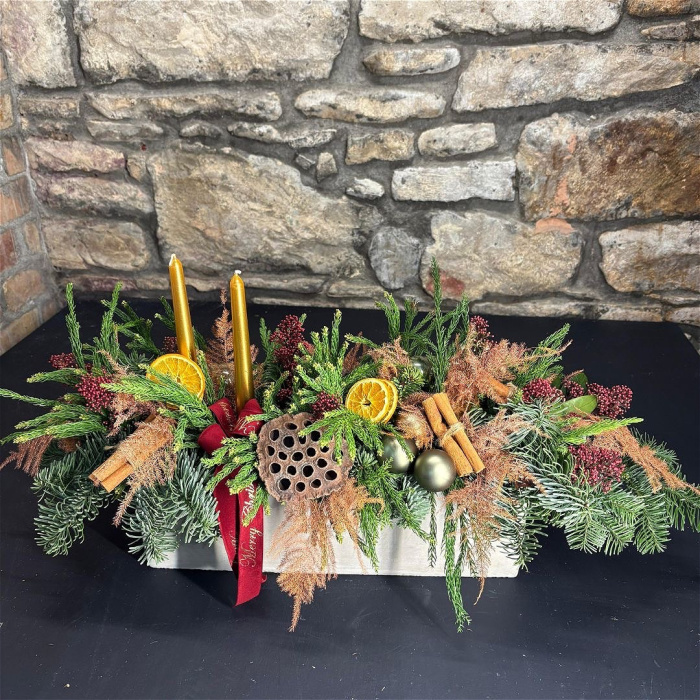 Christmas | Yuletide Gold Centrepiece