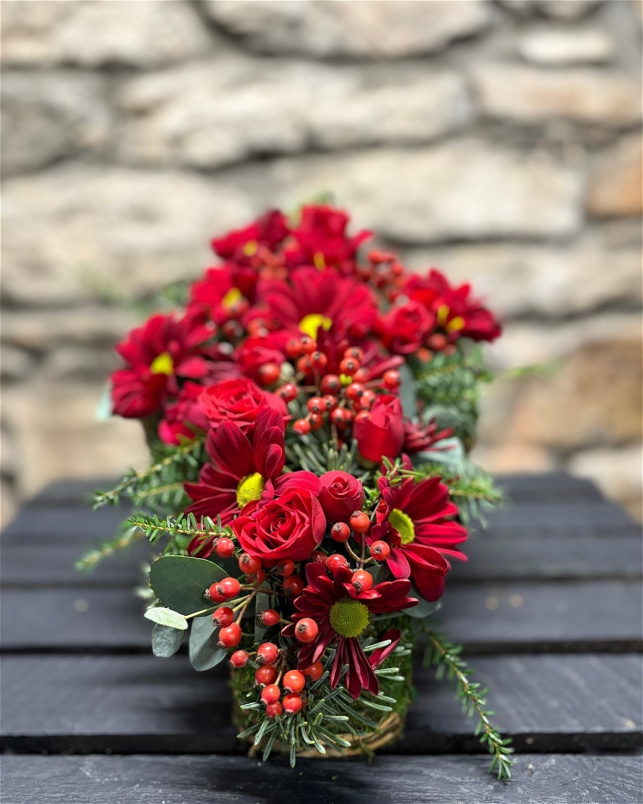 Christmas | Sympathy Tributes  | Crimson Christmas Cross