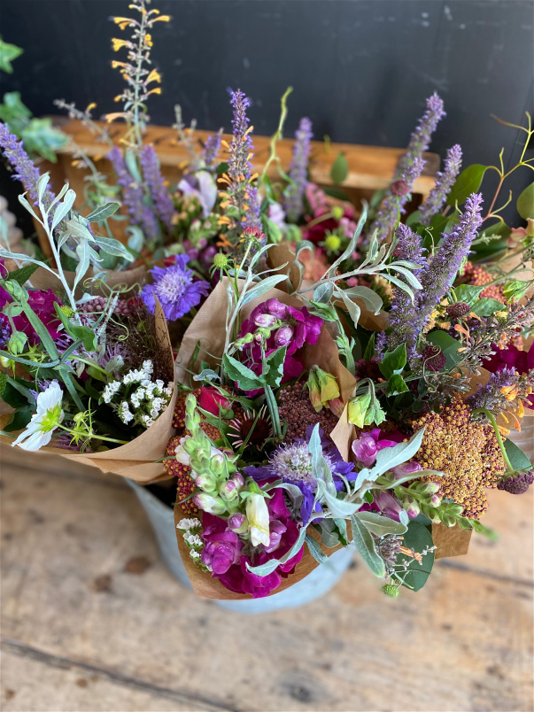 Flowers | Locally Grown Bunches