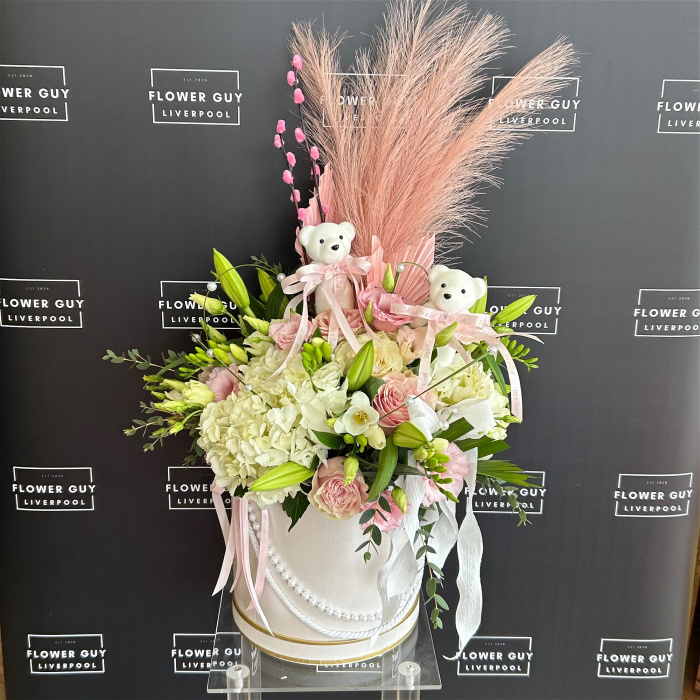 Bouquets | Florist’s Choice Hatbox Arrangement – New Baby Girl or Boy
