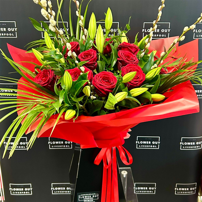 Bouquets | Valentines Day | 12 x Rose and Lily Bouquet