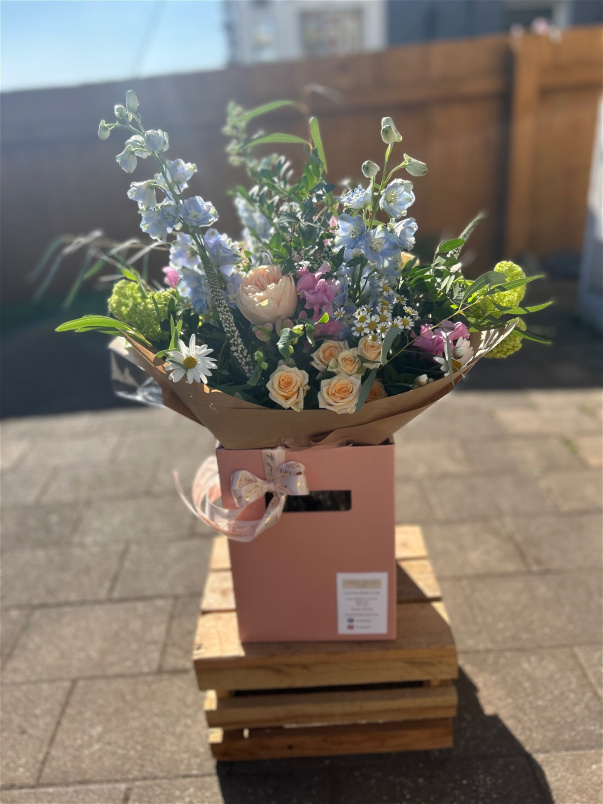Bouquets | Leave it to Floral Belles