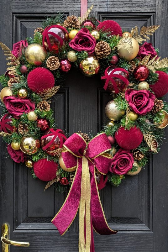 Christmas | Burgundy & Gold Artificial Wreath