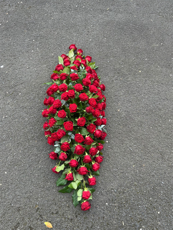Funeral and Sympathy | Double ended rose spray