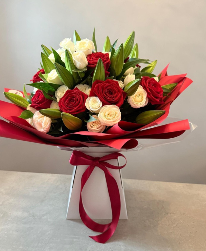 Valentines  | Valentines Rose & Lily Bouquet