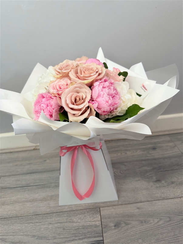 Bouquets | Rosebuds choice Bouquet