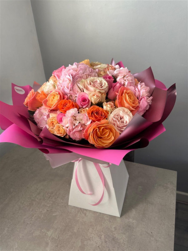 Bouquets | Coral Sunset Bouquet