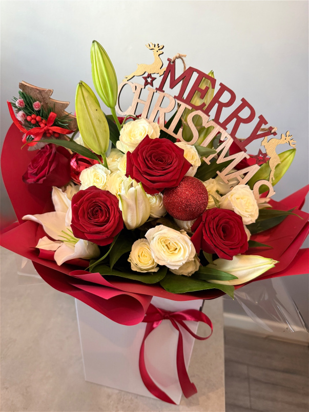 Christmas  | Christmas Roses & Lily
