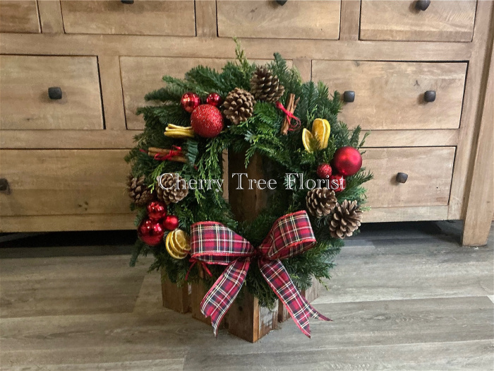 Christmas | Luxury Christmas Wreaths