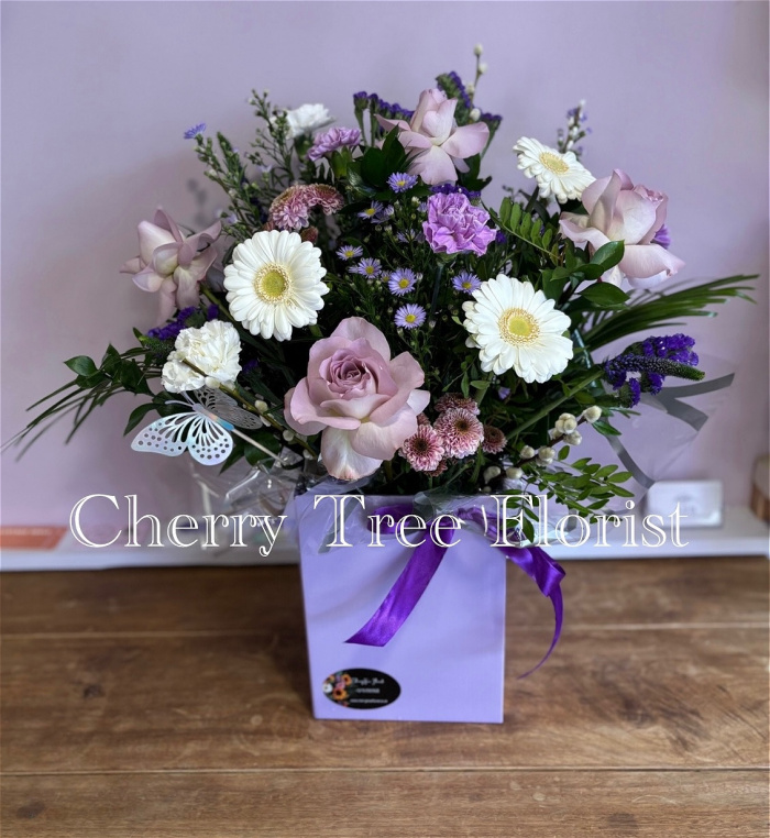 Arrangements | Gifts | Mother's Day | Sonia