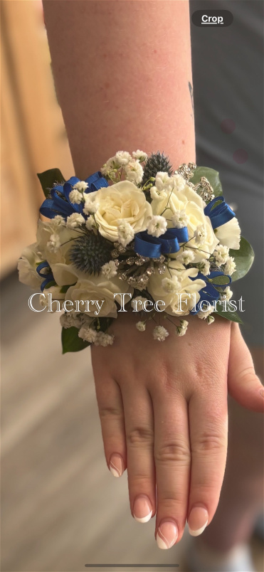 Prom | Wrist corsages