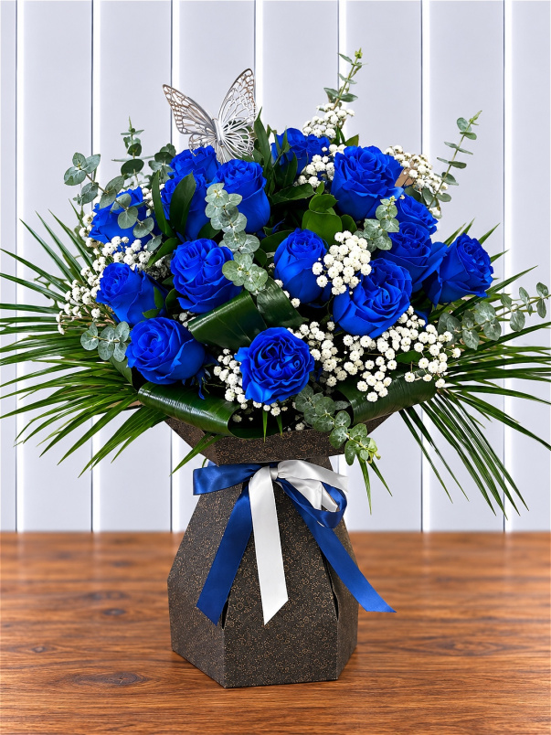 Bouquets | Blue Rose Elegance