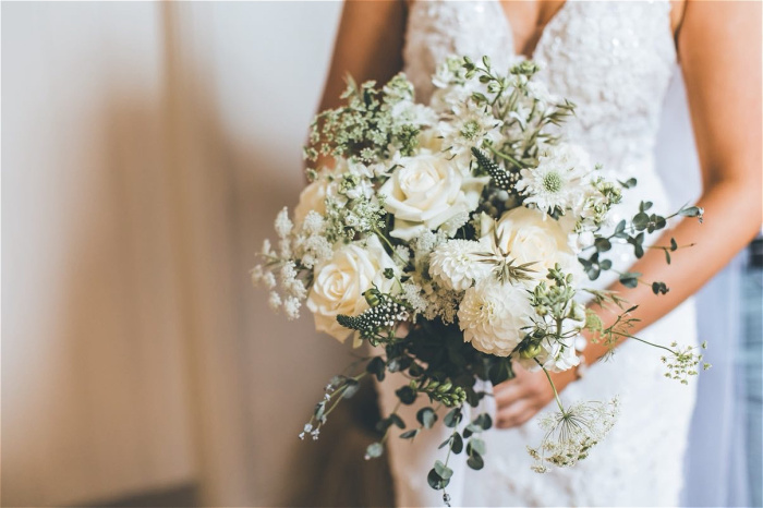 Wedding Flowers | Wedding Flowers? Petite blooms or bespoke for larger weddings