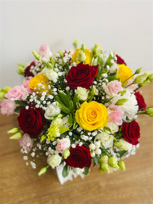 Arrangements | Birthdays | Get well soon flowers | Leaving flowers | Mother's Day | New home flowers | Stylish Hat Box