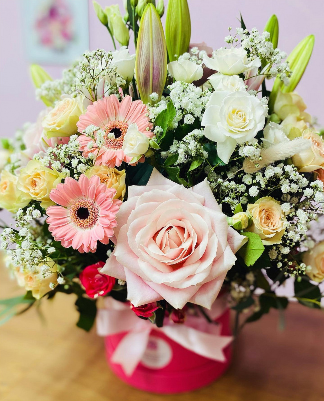 Anniversary | Arrangements | Birthdays | Get well soon flowers | Leaving flowers | Mother's Day | New home flowers | “For you”
