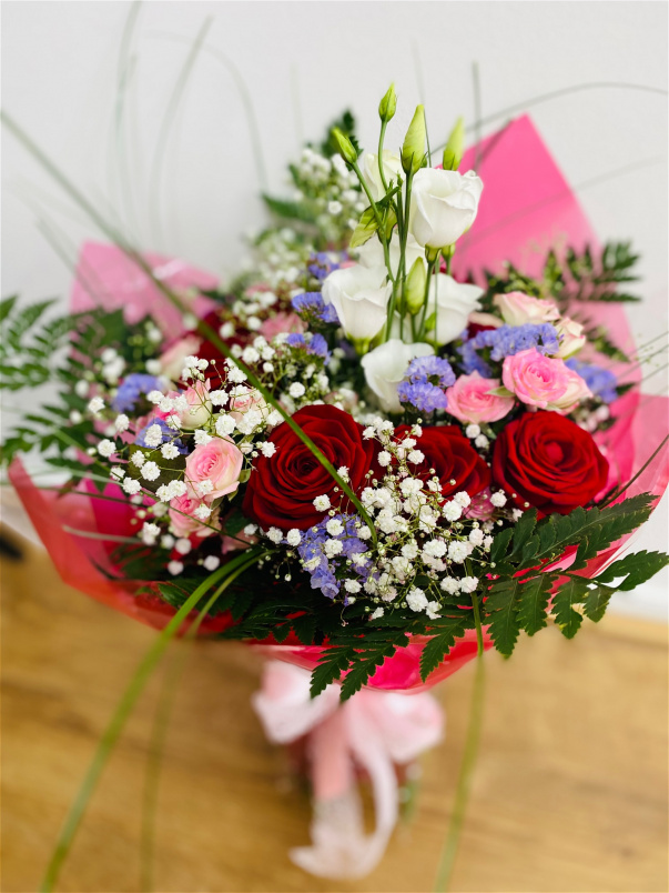 Anniversary | Birthdays | Bouquets | Christmas Collection  | Get well soon flowers | Leaving flowers | Valentine’ s Day | Romance