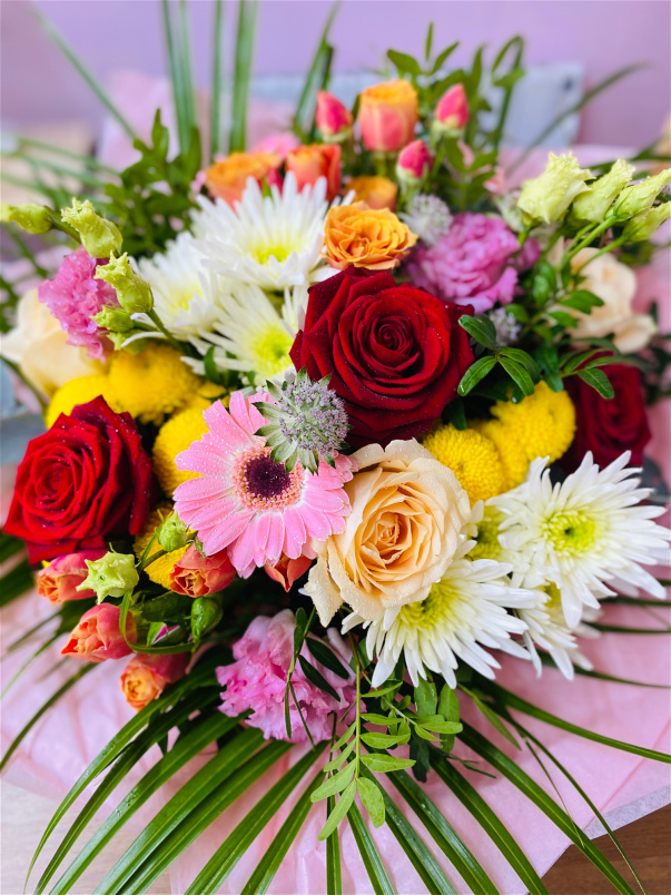 Anniversary | Birthdays | Bouquets | Get well soon flowers | Leaving flowers | Mother's Day | New home flowers | “Summer Days”  - Bouquet