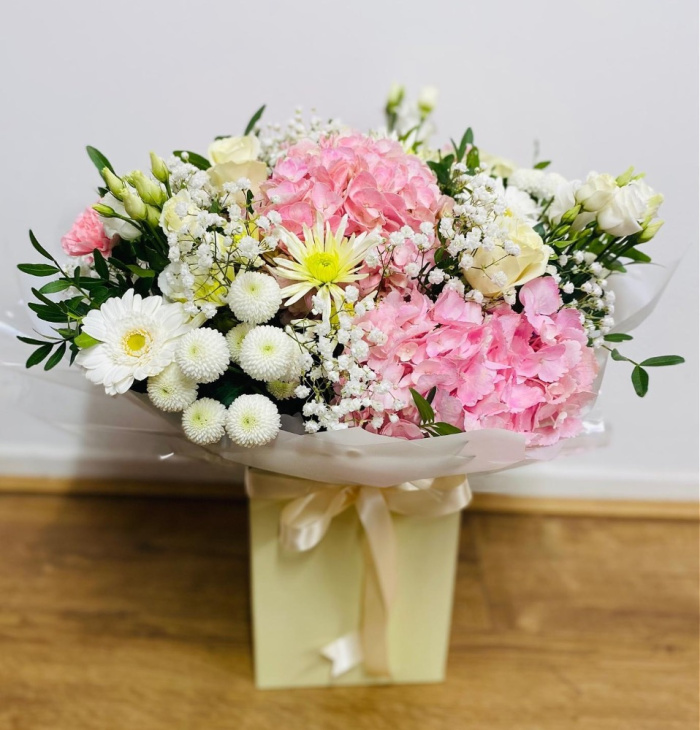 Anniversary | Birthdays | Bouquets | Get well soon flowers | Leaving flowers | Mother's Day | New baby flowers | New home flowers | Blush Garden Bouquet