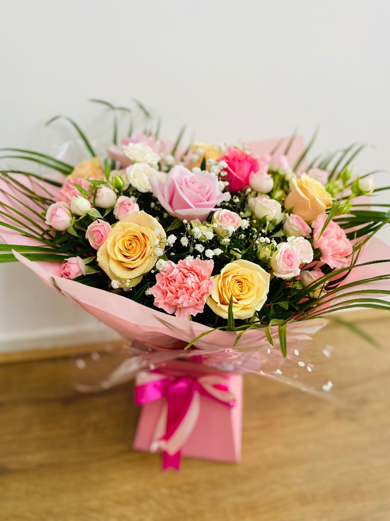 Pascal's Flowers   | Kings Lynn | Home