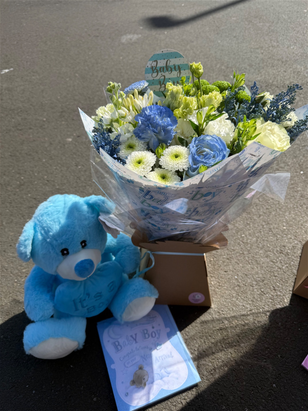 Bouquets | The baby BOY bundle