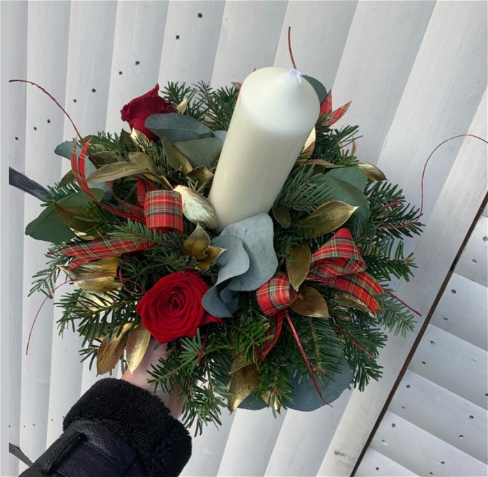 Christmas Fresh Flowers | Posy table centrepiece