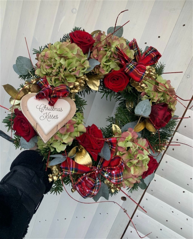Christmas Fresh Flowers | Fresh flower wreaths