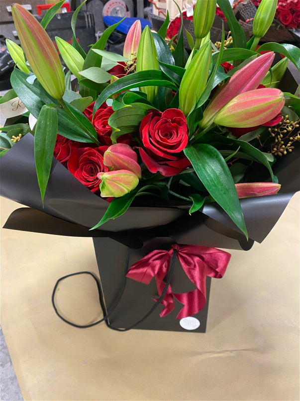 Valentines Day | Lily & Rose Handtie