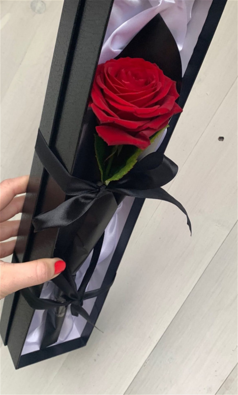 Valentines Day | Single Roses In A Box