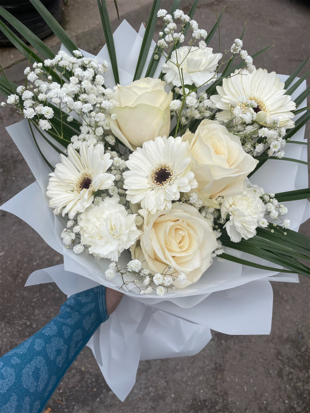 Bouquets | Angel Handtie