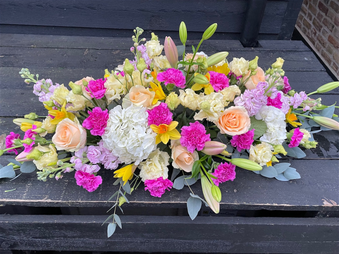 Funeral coffin sprays | Compact Coffin Sprays