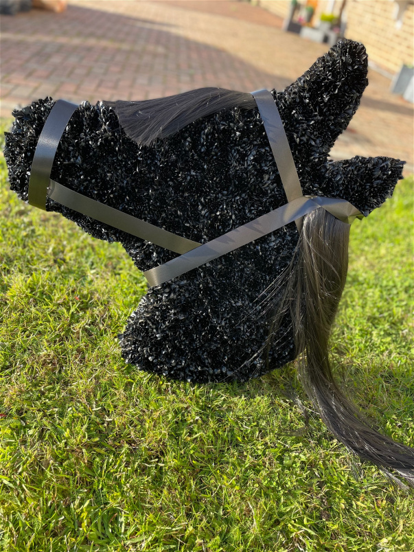 Funeral Bespoke Pieces | Horse Head