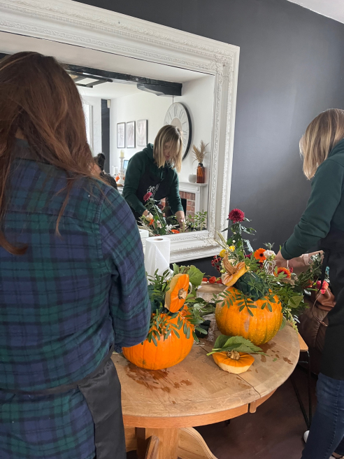 Lily & Bee | Waterlooville | Monthly flower club