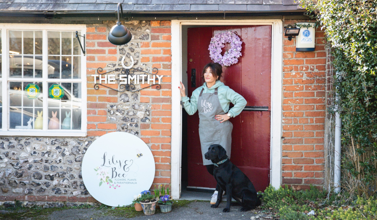 Lily & Bee | Waterlooville | Home