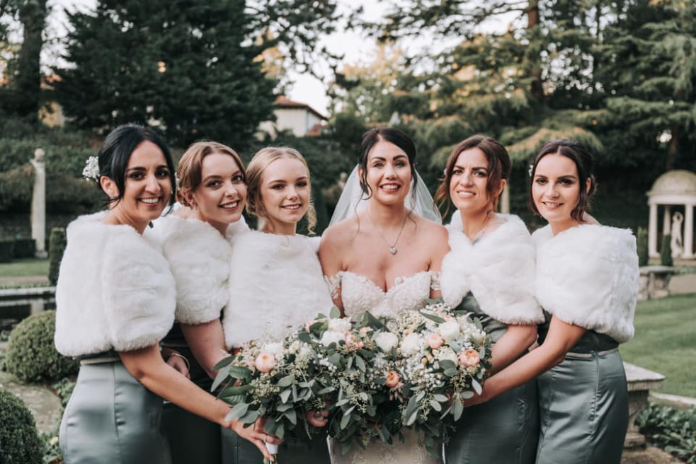 Lily & Bee | Waterlooville | Weddings